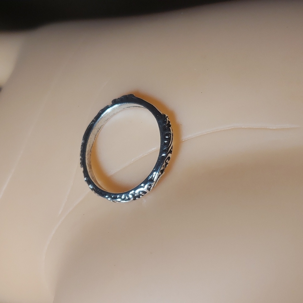 BRAND NEW RING SIZE 5.5 - Picture 2 of 2